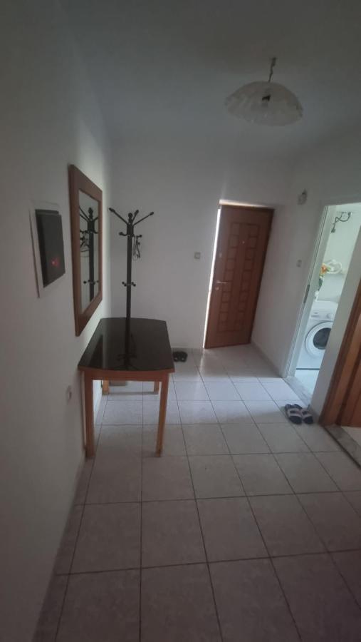 Teemo'S Apartments Sarande Bagian luar foto